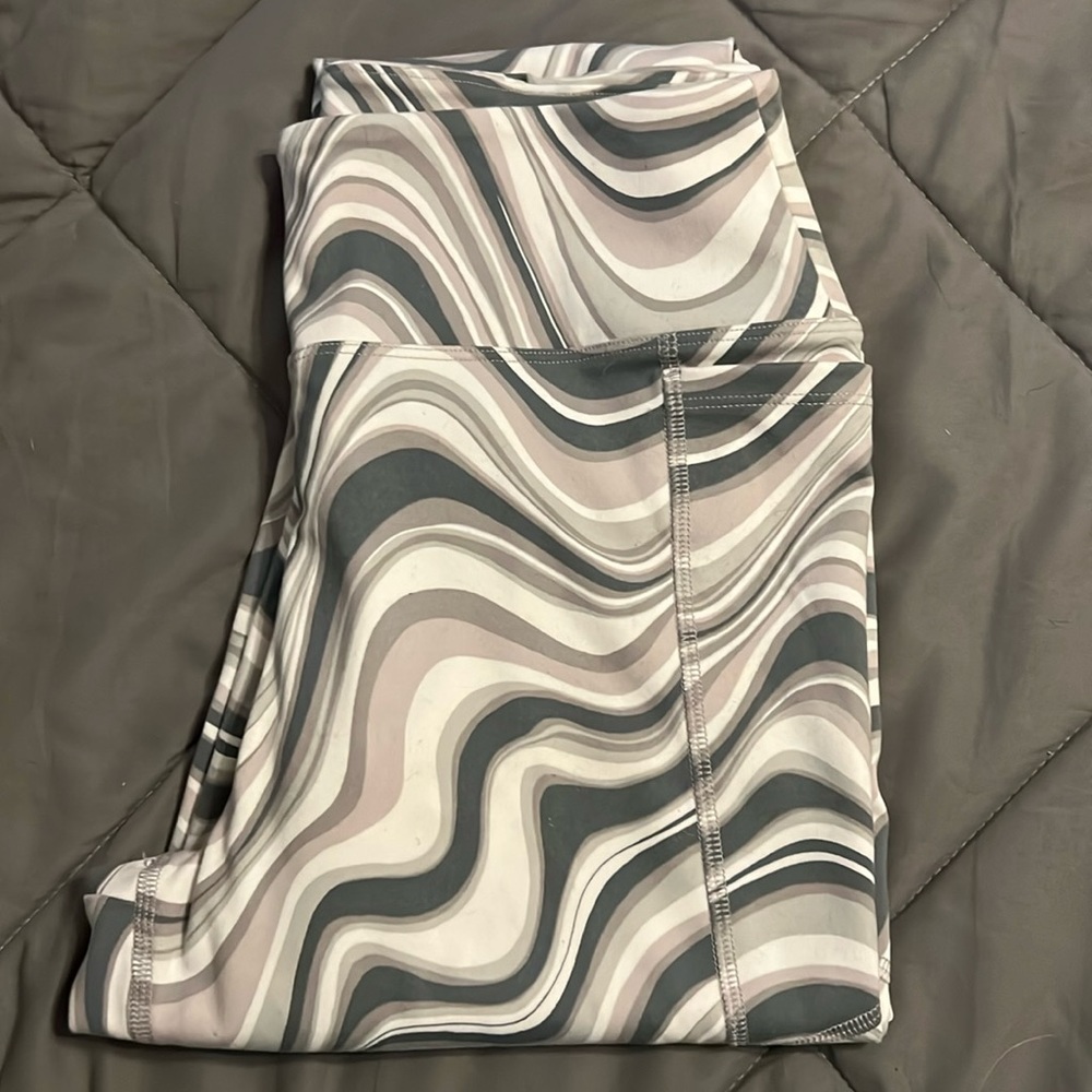 PINK leggings with side pockets